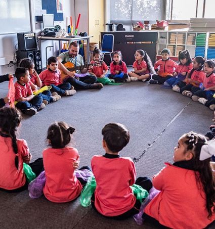 ¡Sergio Arellano es el ganador del Premio DaleProfe 2025!