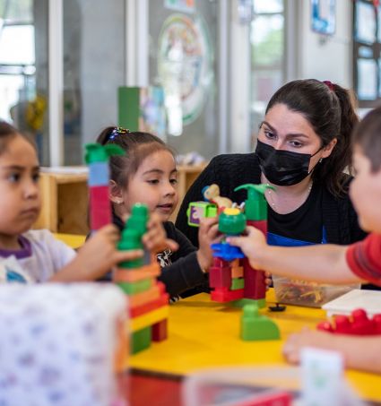 COLEGIOS SON PREMIADOS POR INICIATIVAS QUE PROMUEVEN EL DESARROLLO EMOCIONAL POSPANDEMIA